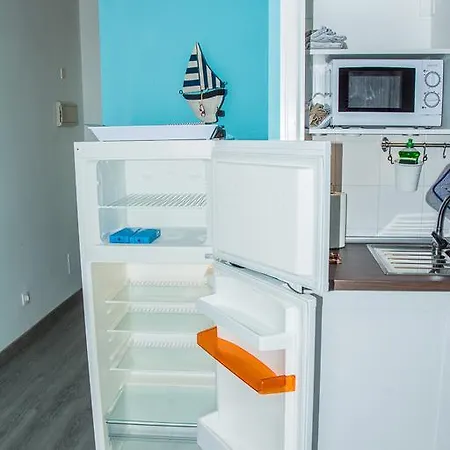 Playa Torviscas 아데제