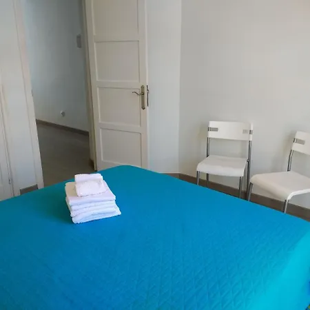 Playa Torviscas 아데제